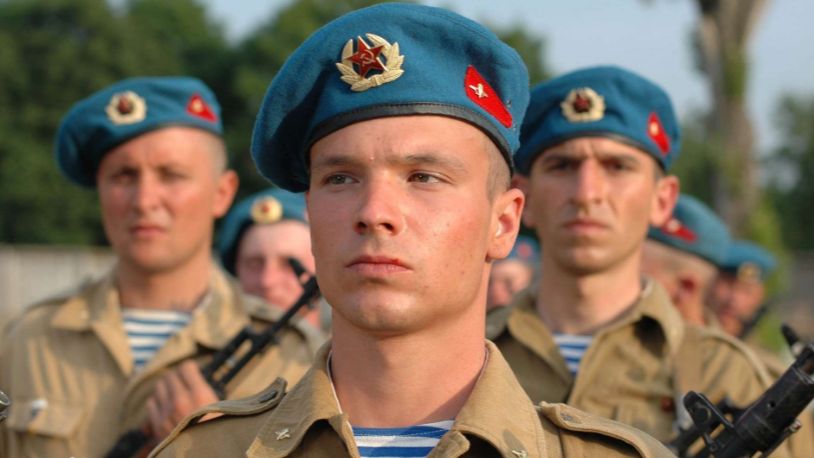 经典俄罗斯战争片第九突击队, 阿富汗战争的悲剧,值得观看!