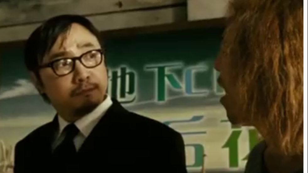 《疯狂的赛车》绝对经典的片段,徐峥提供葬礼一条龙!