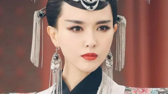 盘点八位穿黑色古装的女明星,陈数最气质,你认为呢