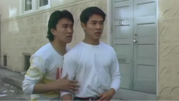 3分钟看1989年上映的《龙在天涯》