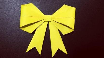 【儿时手工】亲子折纸:美美的蝴蝶结
