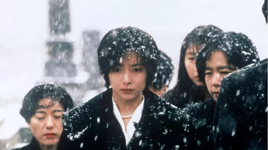 日本经典电影《情书》初恋总是深刻的,多少人看过被直击内心