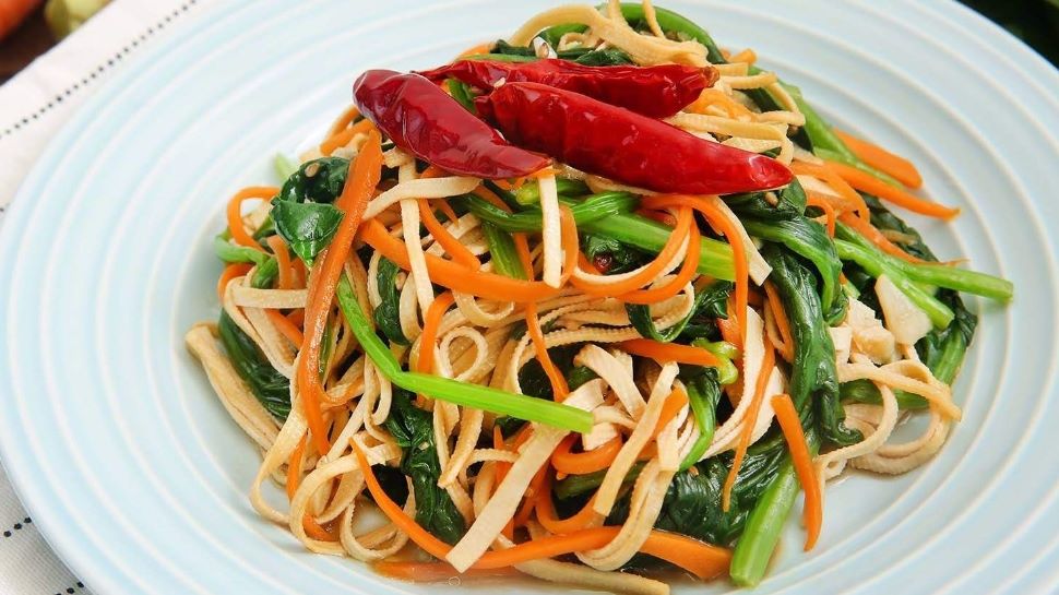 菠菜拌豆皮怎么做