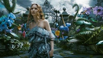 推荐10部经典好看的魔幻电影,各个都是经典中的经典