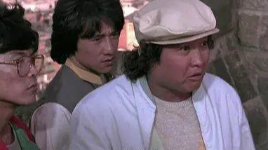 胖子也会很灵活,推荐六部洪金宝的电影,成龙都敬他三分