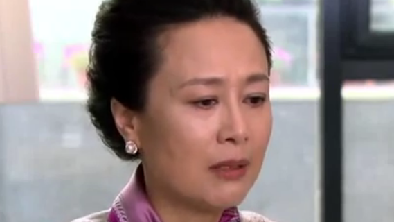 女人刚到底预告 服务升级 22014年电视剧《长大》:吴玉芳饰演叶春萌的