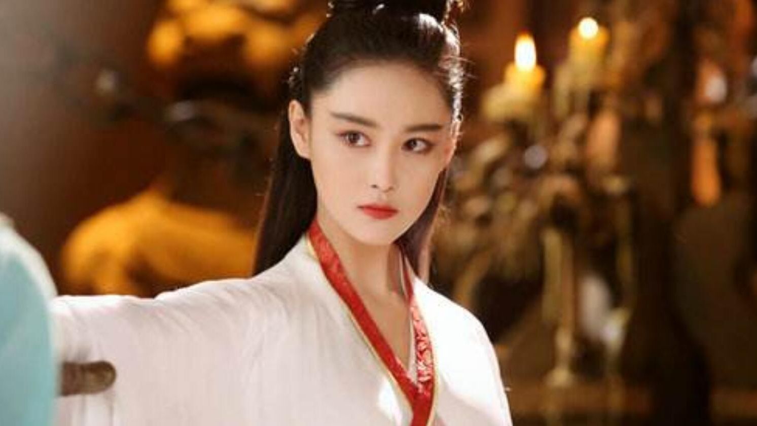 01:17  来源:腾讯视频-《半妖倾城2》张馨予饰演的皇太后就是霸气 6