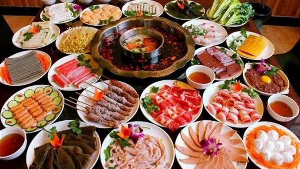 服务很好人气旺,家乡味道  06:44  来源:好看视频-海底捞火锅开到越南