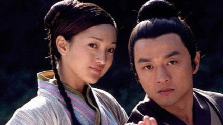 《射雕英雄传》李亚鹏,周迅虽饱受争议,但片头曲确实豪气云天!
