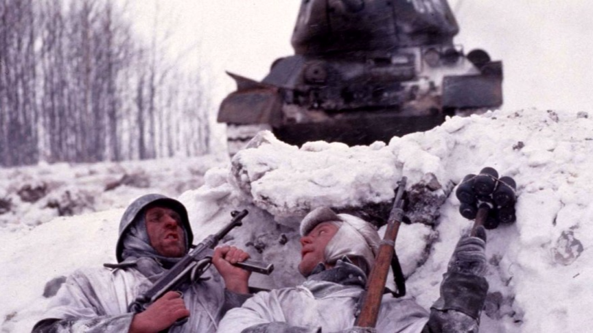 《斯大林格勒战役���不分敌我,不分平民军队,见人就杀