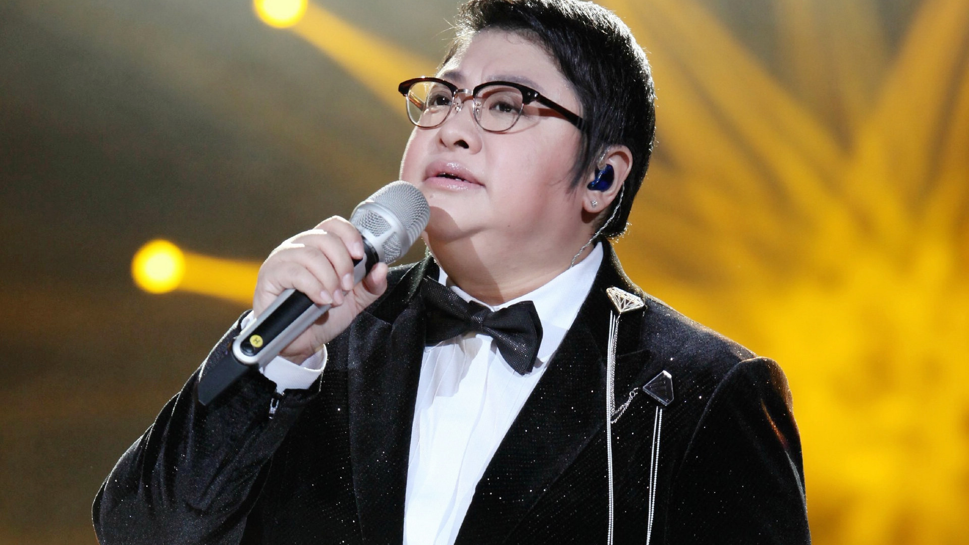 歌唱家韩红演唱视频十大合集!这声音简直了,天籁之声!