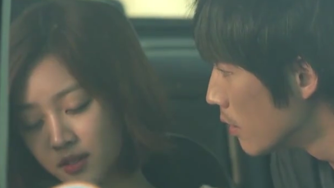 几分钟看完韩国爱情剧情电影《刺》