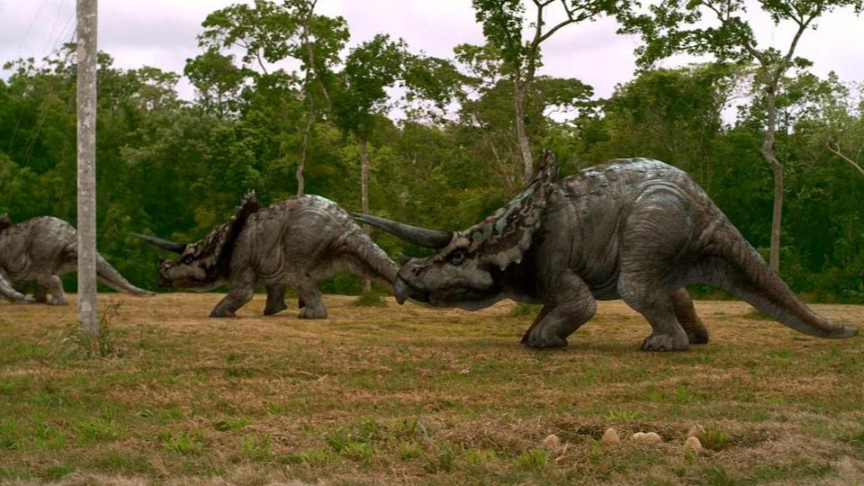 三分钟看完史上最傻的恐龙电影《侏罗纪进攻》
