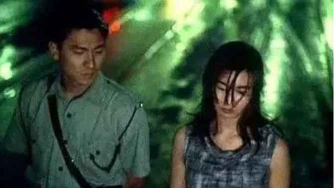 阿飞正传:刘德华穿起制服,演起警察来,这造型简直太帅了!