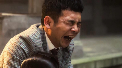 《奉天往事:这女的说的话让"赵四"有点"尴尬!太招笑了!
