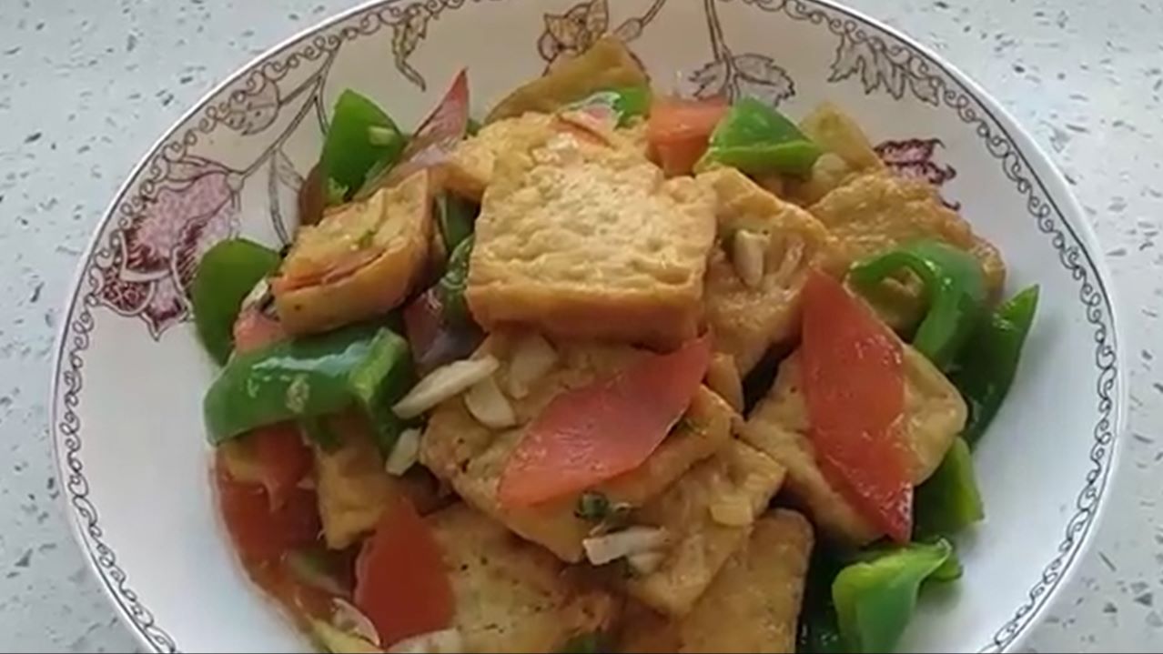 东北特色家常菜,溜豆腐,真怀念以前下饭馆的家常菜啊!