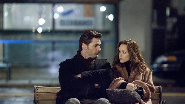 7分钟看完美国经典科幻电影《蝴蝶效应》:四种结局你喜欢哪个?