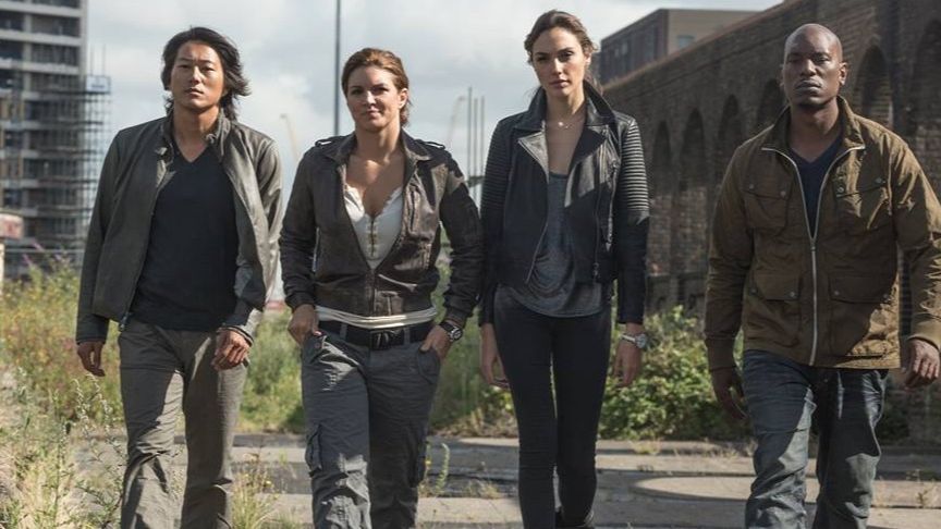 3分钟看完《速度与激情6》吉赛尔,韩双双死亡,神秘反派登场!