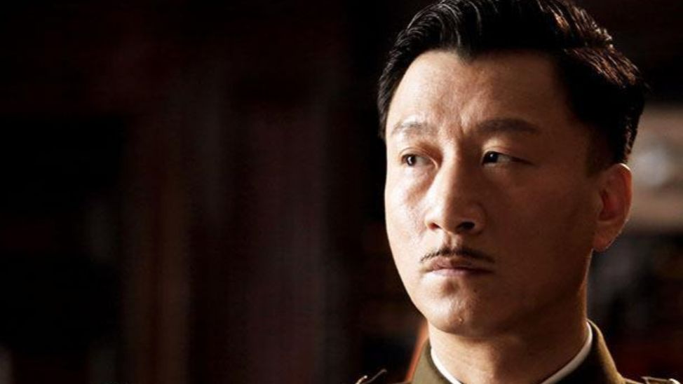 触不可及:孙红雷遭人抢劫,对方一搜身,直接被吓跑!