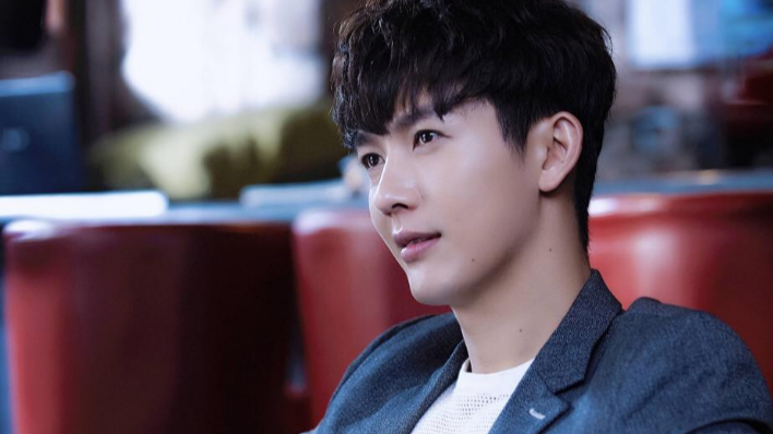 《逆袭之星途璀璨》精彩速看,艺人助理逆袭成影视天后!