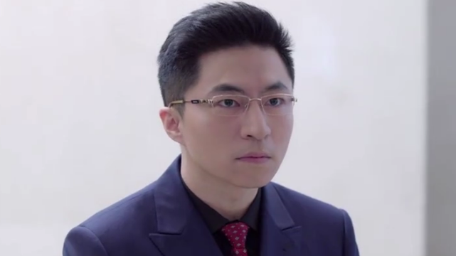 霸道富二代跟跟职场女汉子的相恋之旅《谈判官》精彩片段!