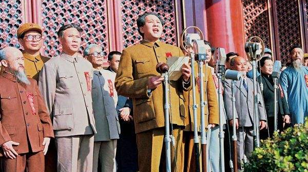 电影开国大典片段,最令人激动的话