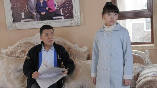 木兰妈妈:小鱼拒绝了小丽,一家人回到了家里,小月把钱给了木兰