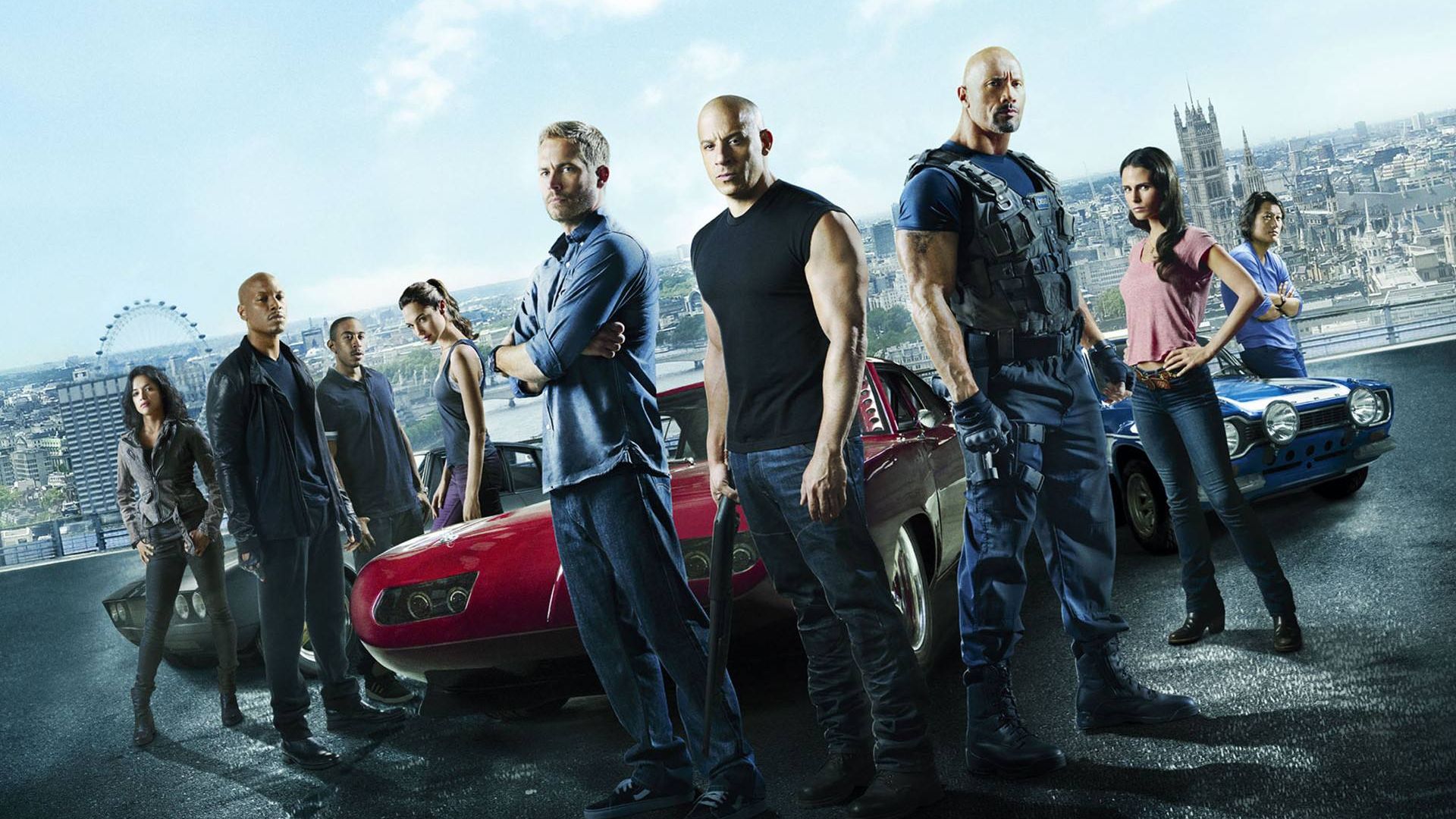 速度与激情5:盖尔加朵出场,让队友瞬间挪不开眼睛,这腿太长了