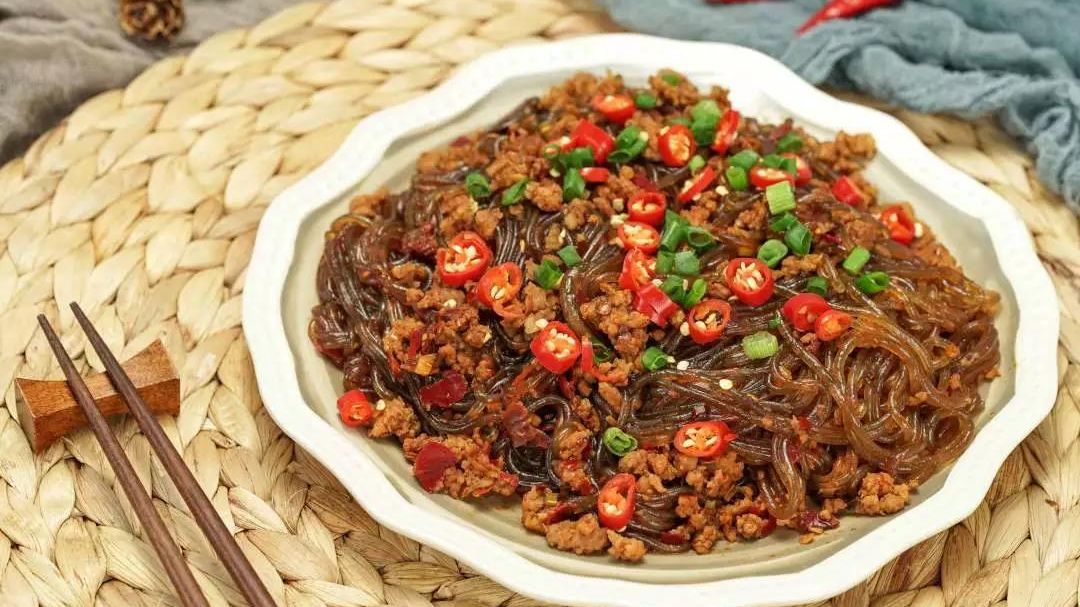 蚂蚁上树详细做法