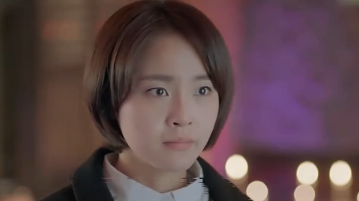 张佳宁答应莱昂的表白,花昆突然出现