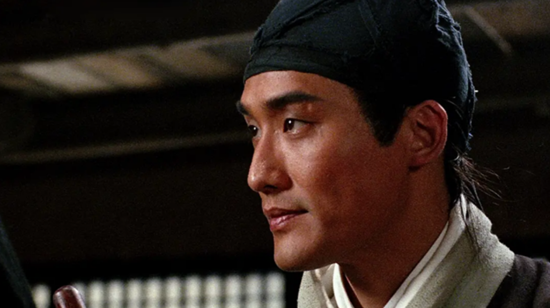 梁家辉早期经典电影,饰演豹子头林冲,真是豪气冲天