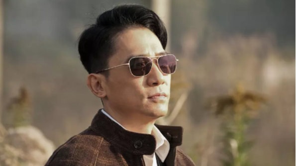 《听风者》梁朝伟周迅谍战交锋