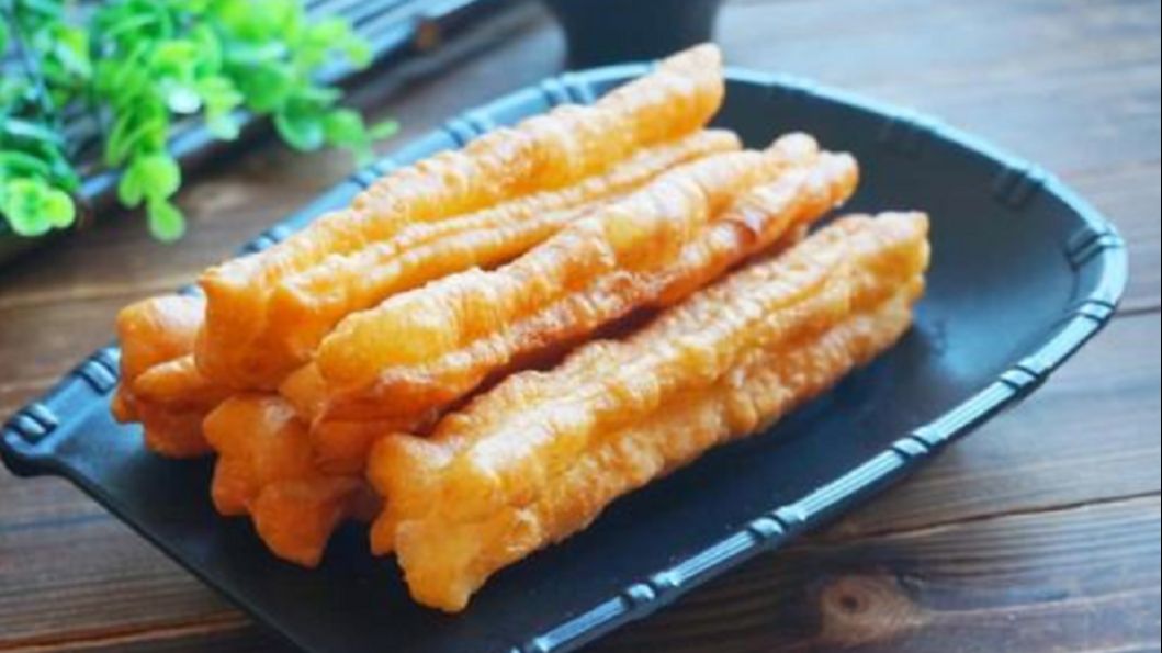 怎样用酵母发面炸油条