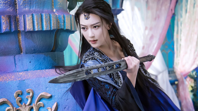 幻城:张萌霸气上演火族冷艳公主,一身精灵装扮秒杀全场