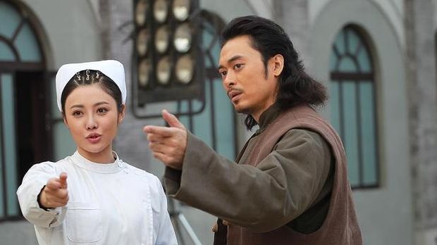 《执着的追踪》片段速看,抗战期间物品丢失,引发三拨人马较量