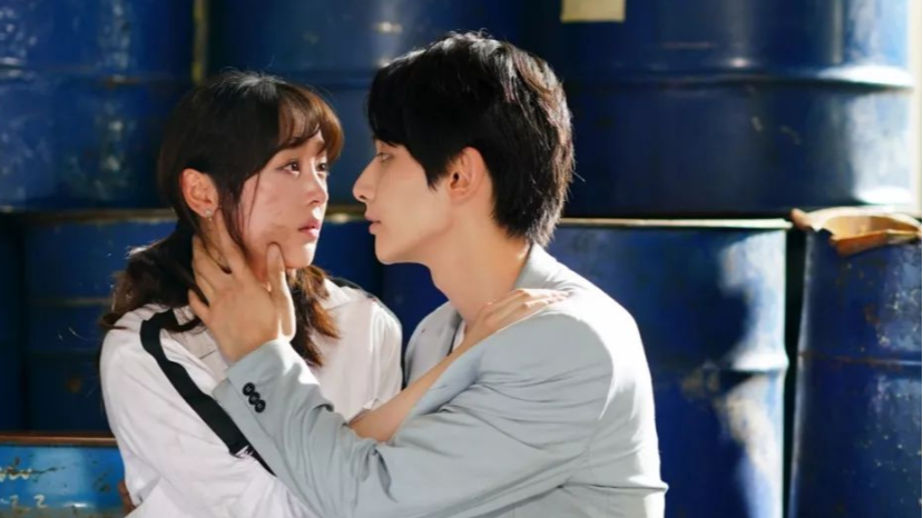 《当她恋爱时》精彩片段速看,罗正变身最佳闺蜜,解锁恋爱新技能