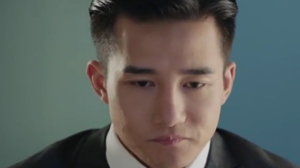 追婚记:李穆勒给白守城下跪道歉,抛弃未婚妻竟不全是他的错