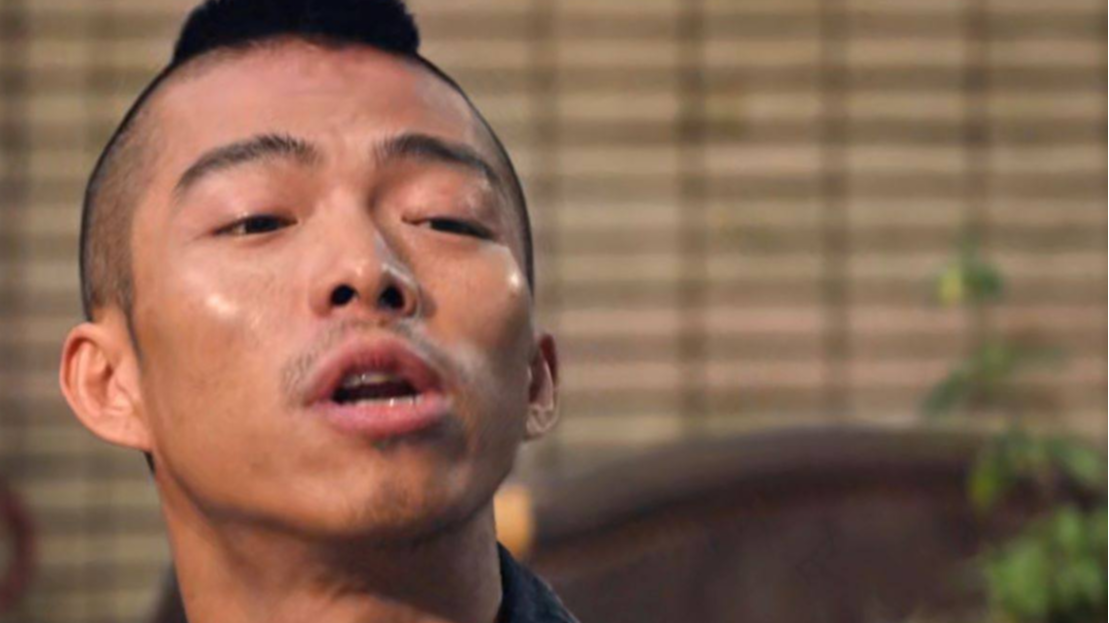 无名之辈:"老子整把ak,给你弄把莱福,做大做强,再创辉煌!