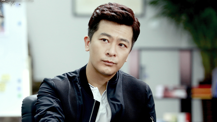 派出所民警赵鹏程在执勤时遇持枪嫌疑人,为了捉拿归案斗智斗勇!