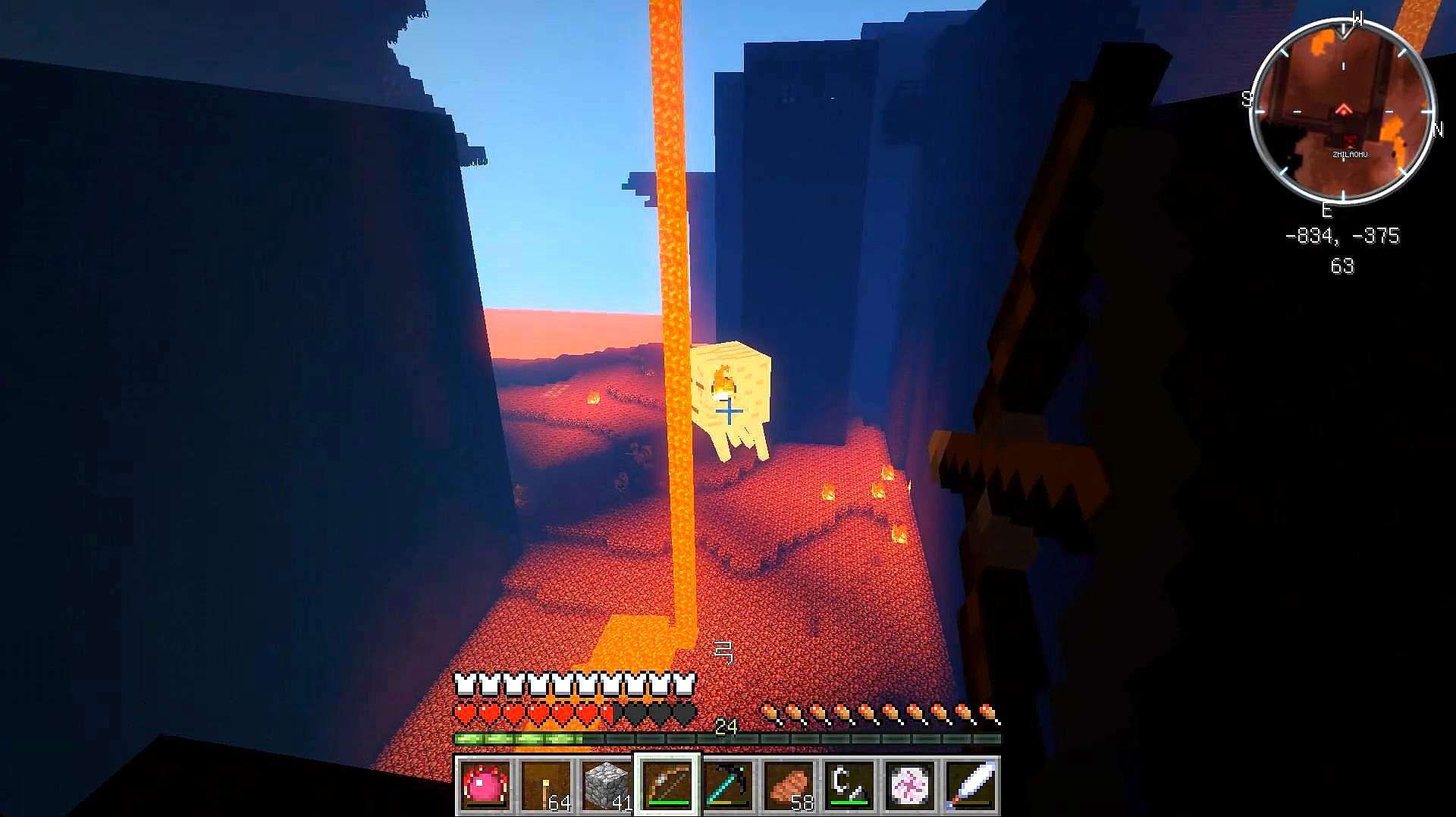 我的世界102:和纸老虎殴打地狱boss,恶魂!好大一只啊