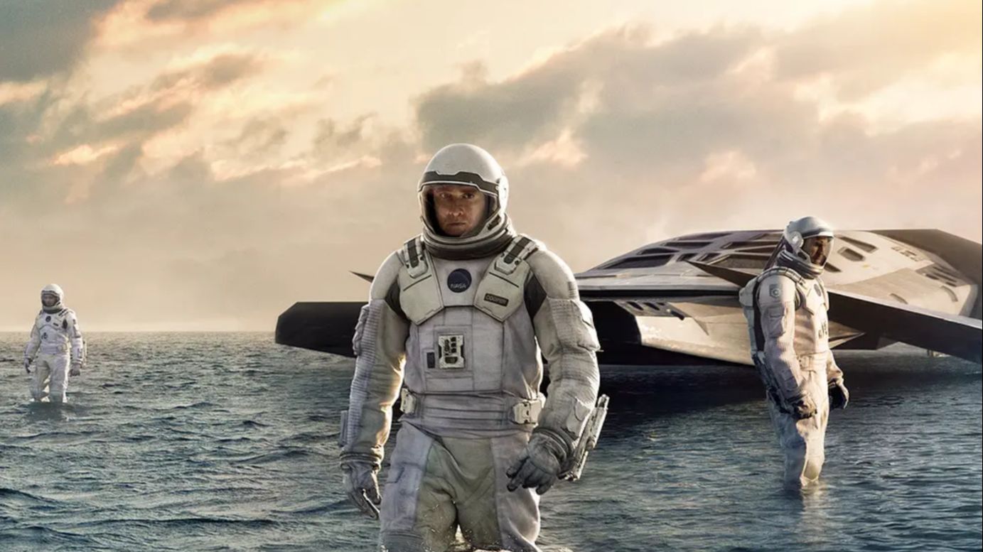 七星聪_8分钟看完《星际穿越》难以超越的科幻经典.诺兰出品