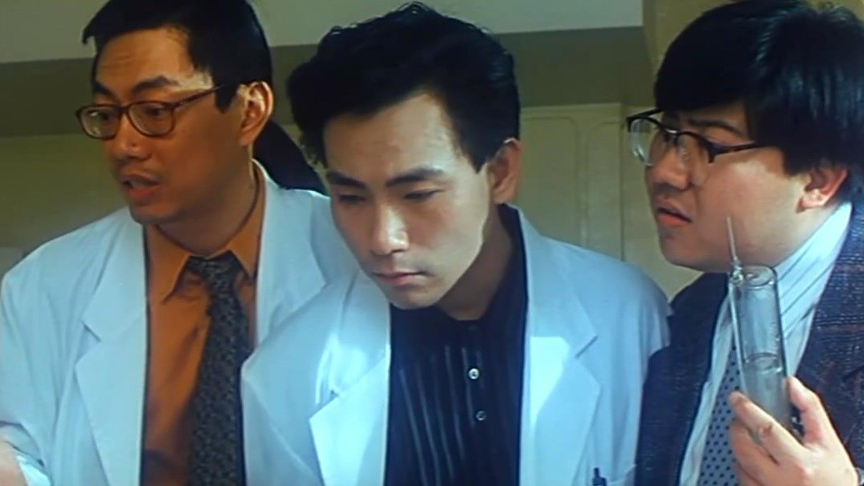 《僵尸医生》 医生被吸血鬼咬了