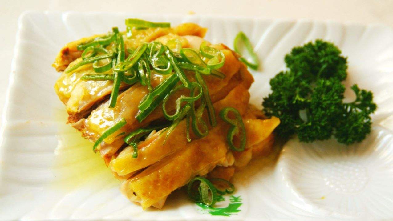 美味的客家美食:葱油鸡!详细做法,三分钟学会,天天吃都不腻!