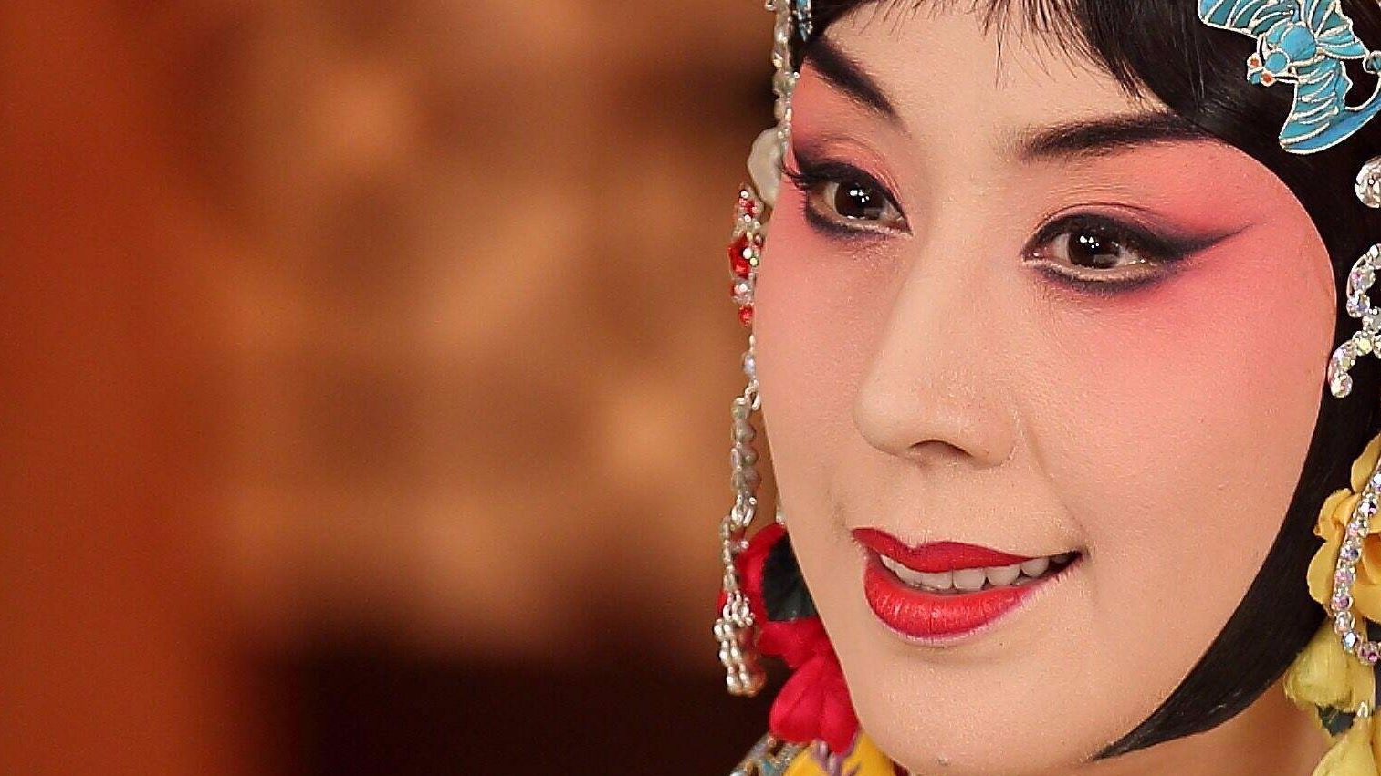 京剧:尚长荣演唱《霸王别姬》精彩片段