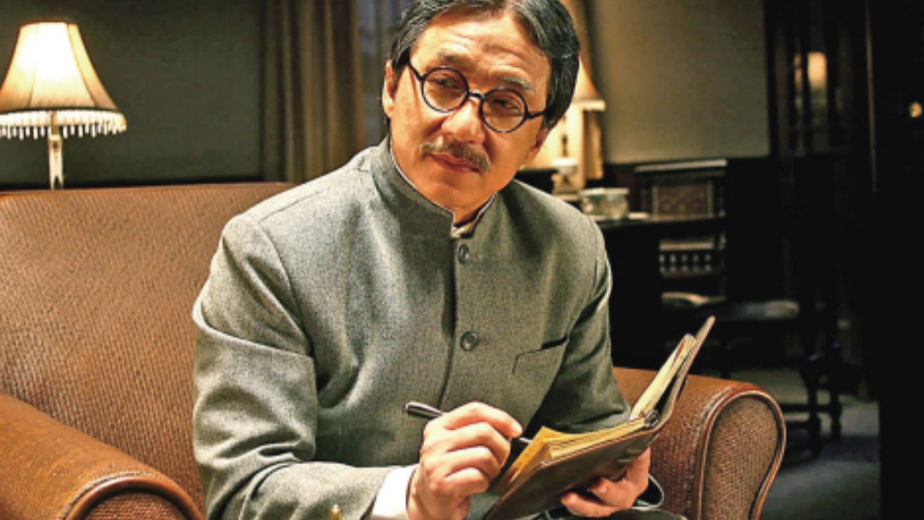 《大兵小将》片段赏析,成龙,王力宏演绎逃生的艰辛历程