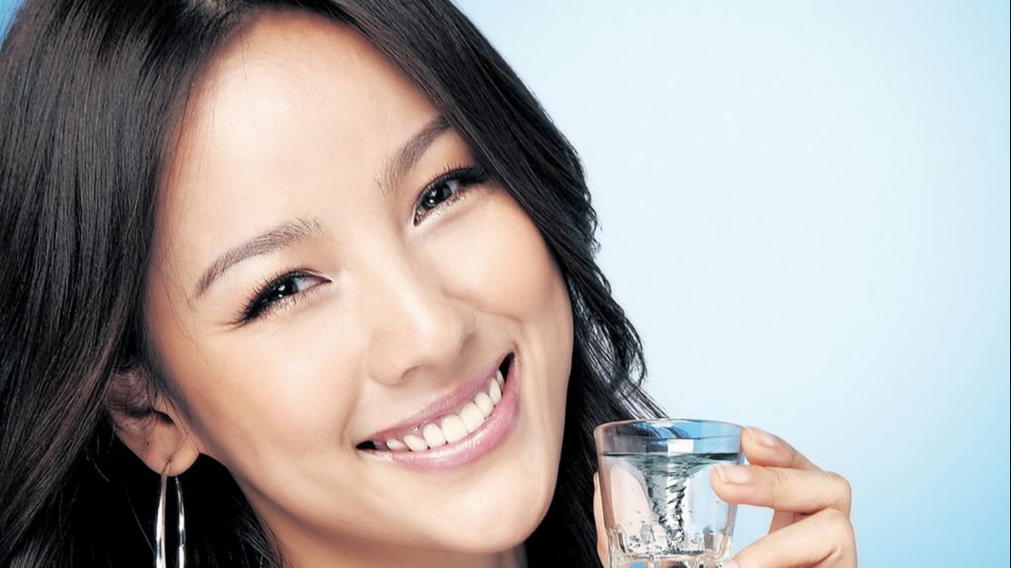 李孝利《u go girl》打歌舞台,全程看腿女神的舞台,不愧是女神