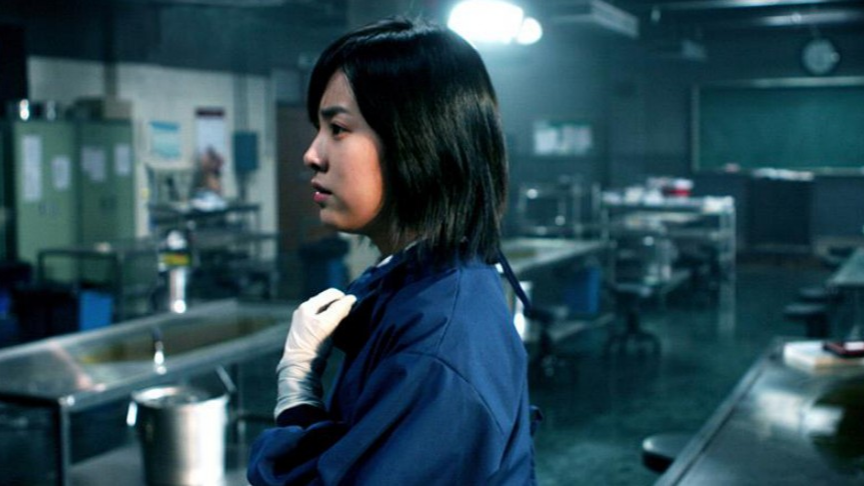 6分钟带你看完韩国恐怖电影《解剖学教室》