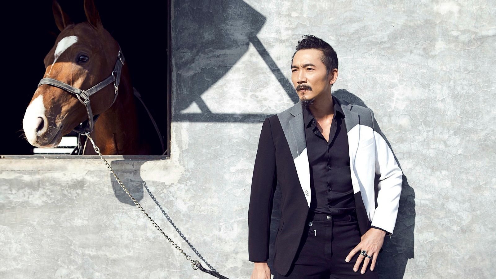 反派巨星邹兆龙:永久拿《黑客帝国》分成,不喜欢常威这角色