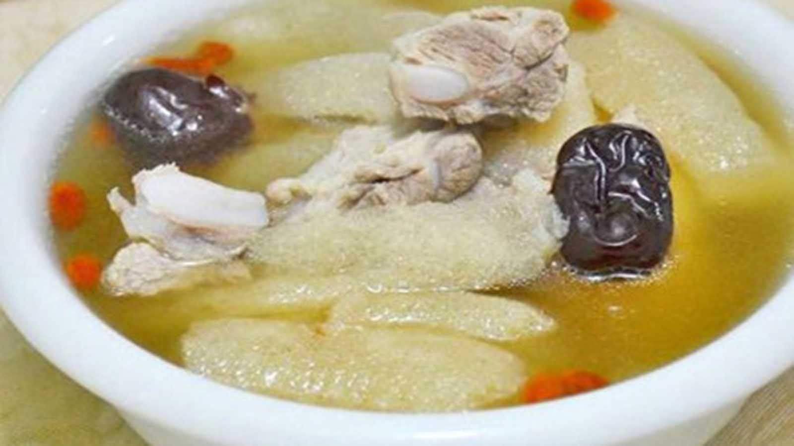 家庭美食,竹荪排骨汤的做法,简单易学