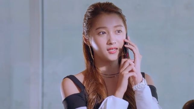 鹿晗关晓彤的《甜蜜暴击》来袭,你准备好"吃狗粮"了吗?